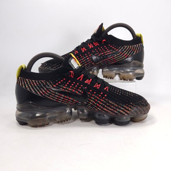 Nike Air Vapormax Flyknit 3 Athletic Running Shoe Womens Size 7 AJ6910-009 Black - Picture 5 of 10